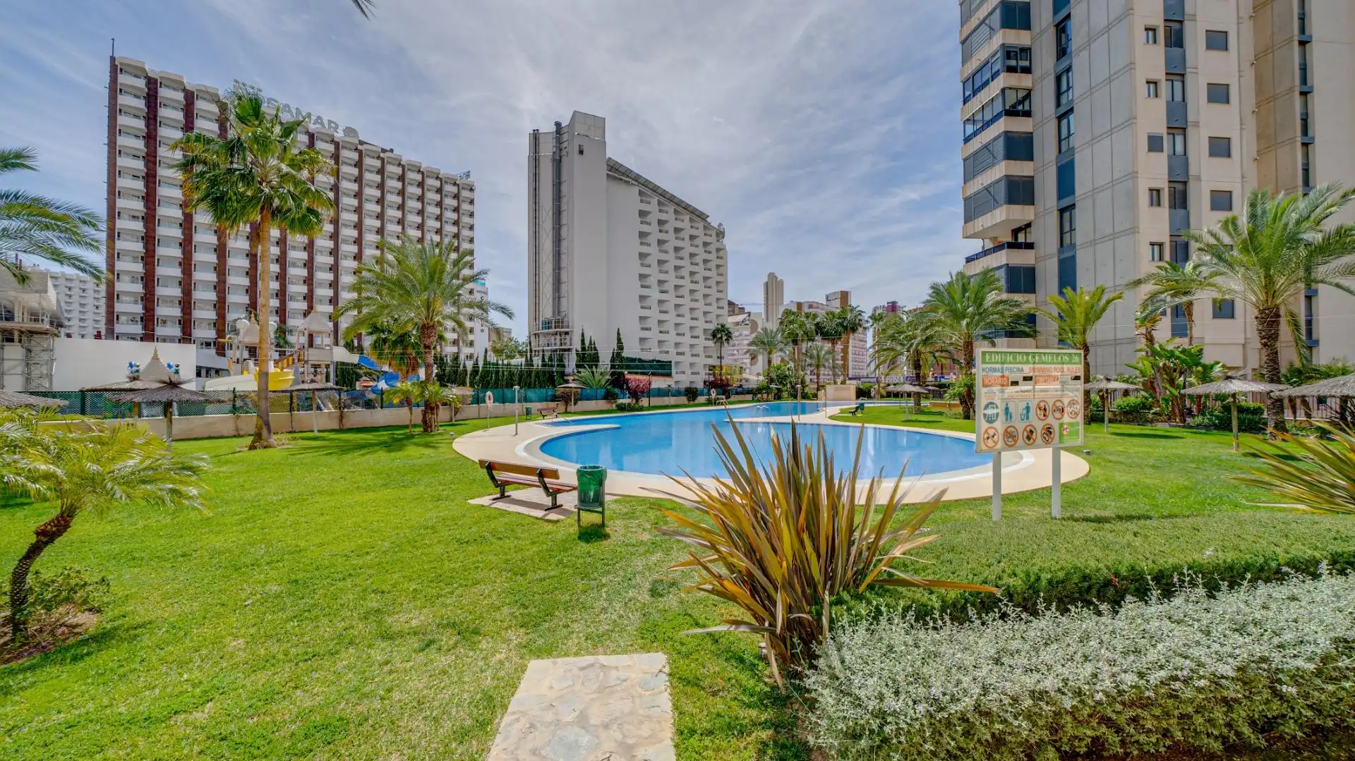 Apartament amb terrassa en venda a Avenida DERRAMADOR, imagen 41