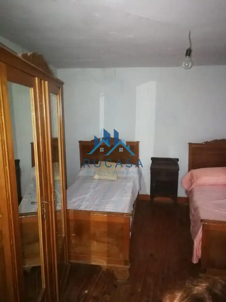 Casa adosada en venta en Barrio Villasuso, Cieza (Cantabria)