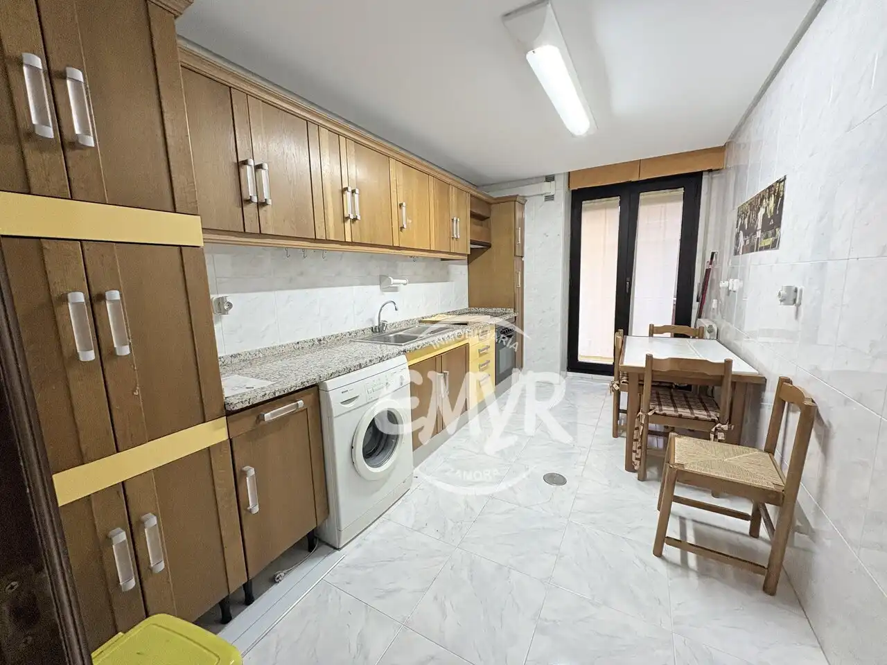 Küche von Wohnung zum Verkauf in Zamora Capital  mit Heizung, Parkett und Abstellraum