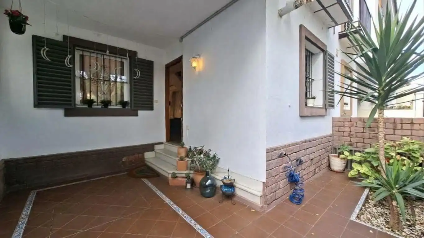 Terraced house with terrace for sale in Avenida ANTONIO MAIRENA, imagen 4