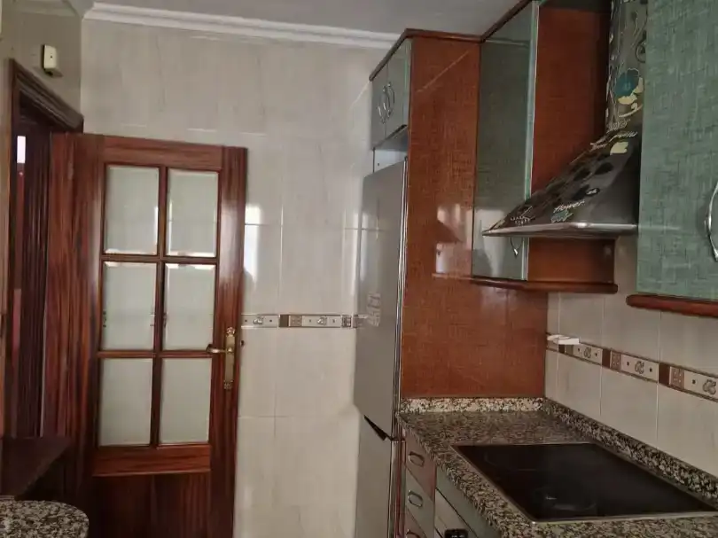 Küche von Wohnung zur Miete in Salamanca Capital mit Balkon