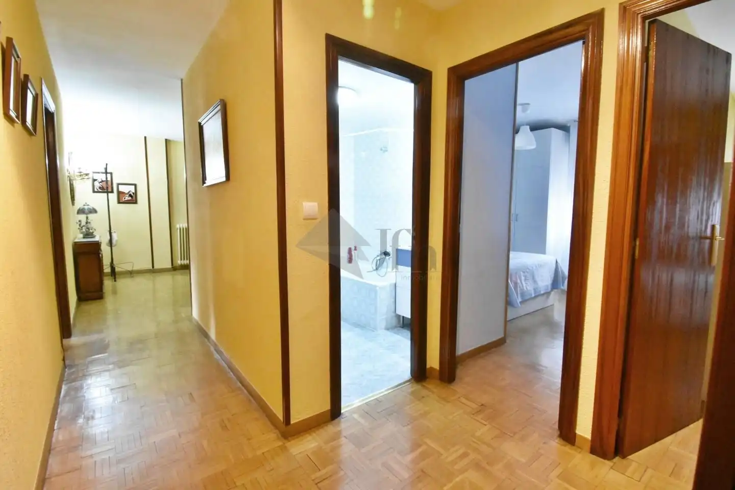 Pis en venda en Olmedo amb Calefacció, Parquet i Terrassa