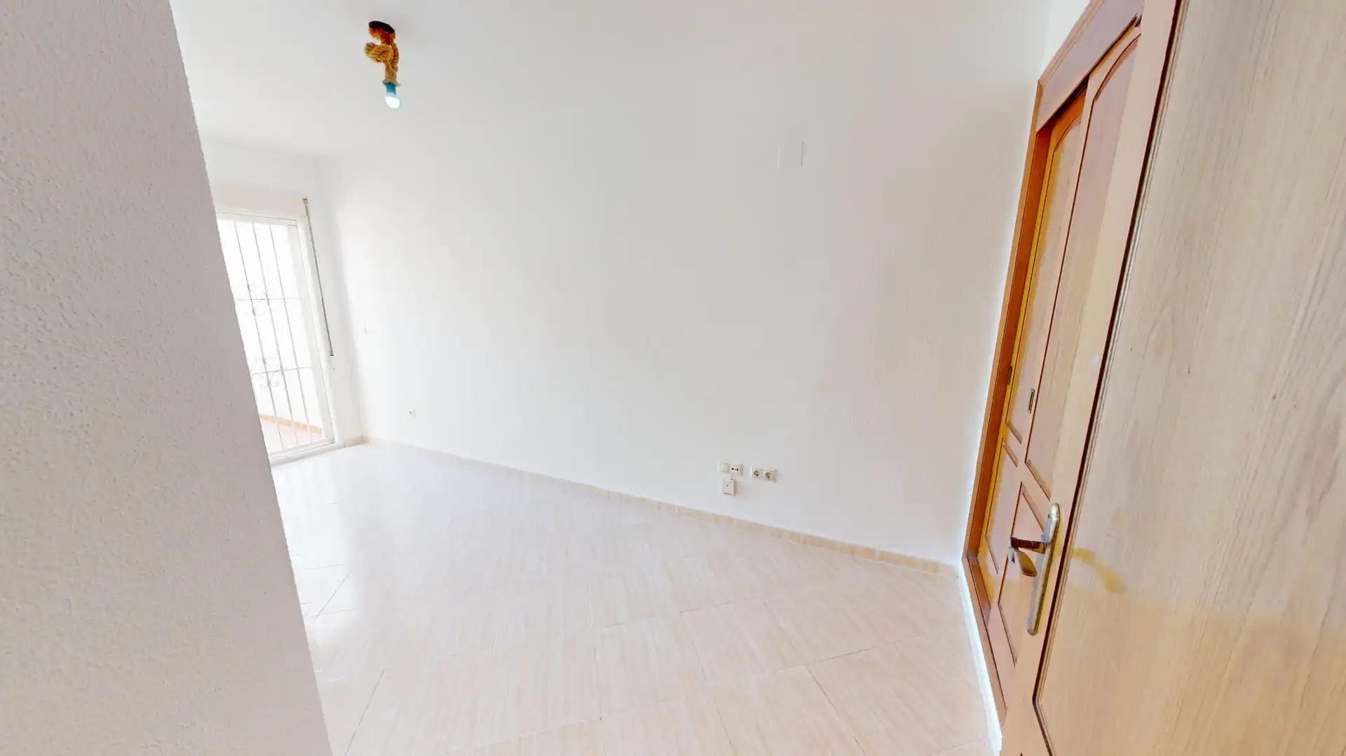 Flat for sale in Alicante / Alacant  with Storage room, Oven and Balcony