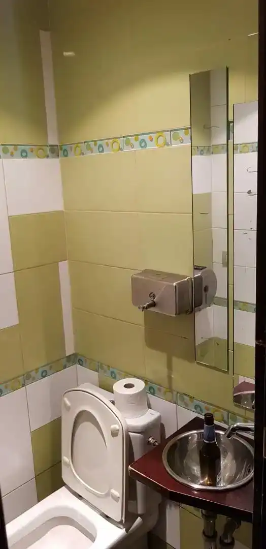 Bany de Local en venda en Villa del Río amb Aire condicionat i Moblat