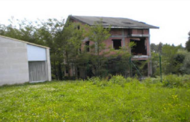 Casa-chalet en Venta en Parroquias de Santiago