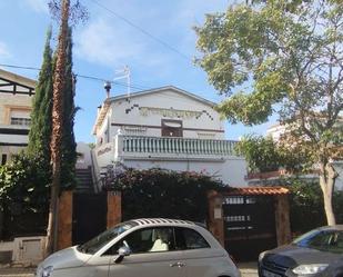 Exterior view of Flat for sale in Paterna  with Private garden