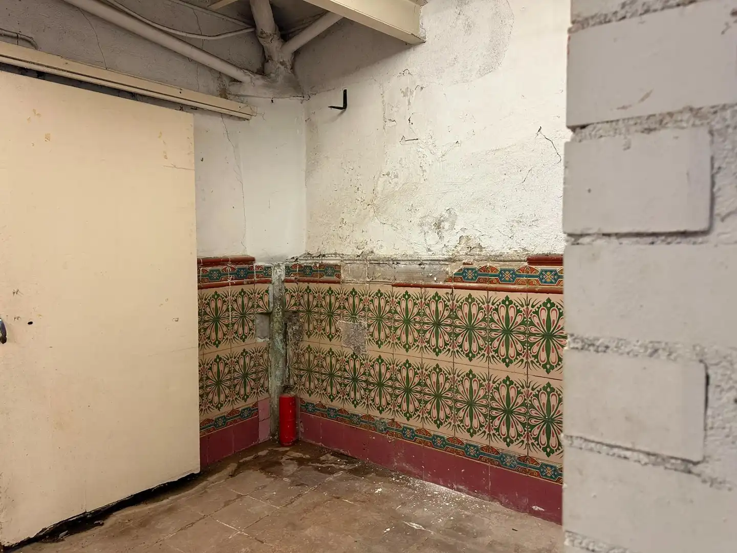Local comercial de lloguer a Carrer TRAVESSERES 2, imagen 9