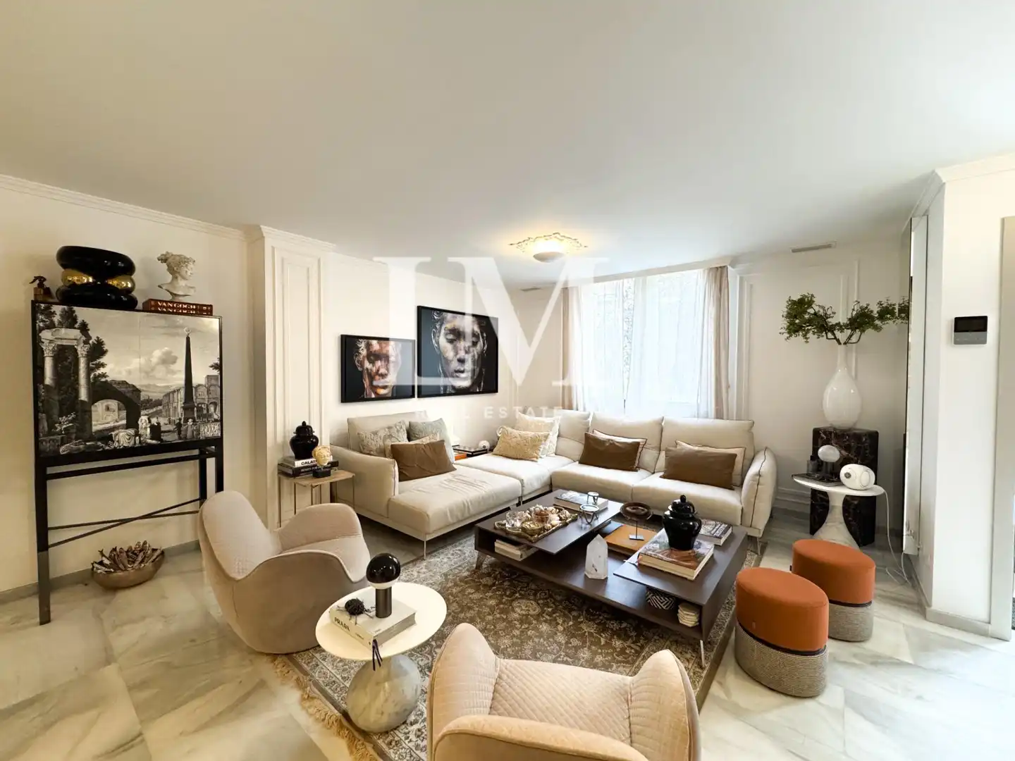 Sala de estar de Casa adosada de alquiler en Barcelona con Aire acondicionado, Jardín privado y Terraza