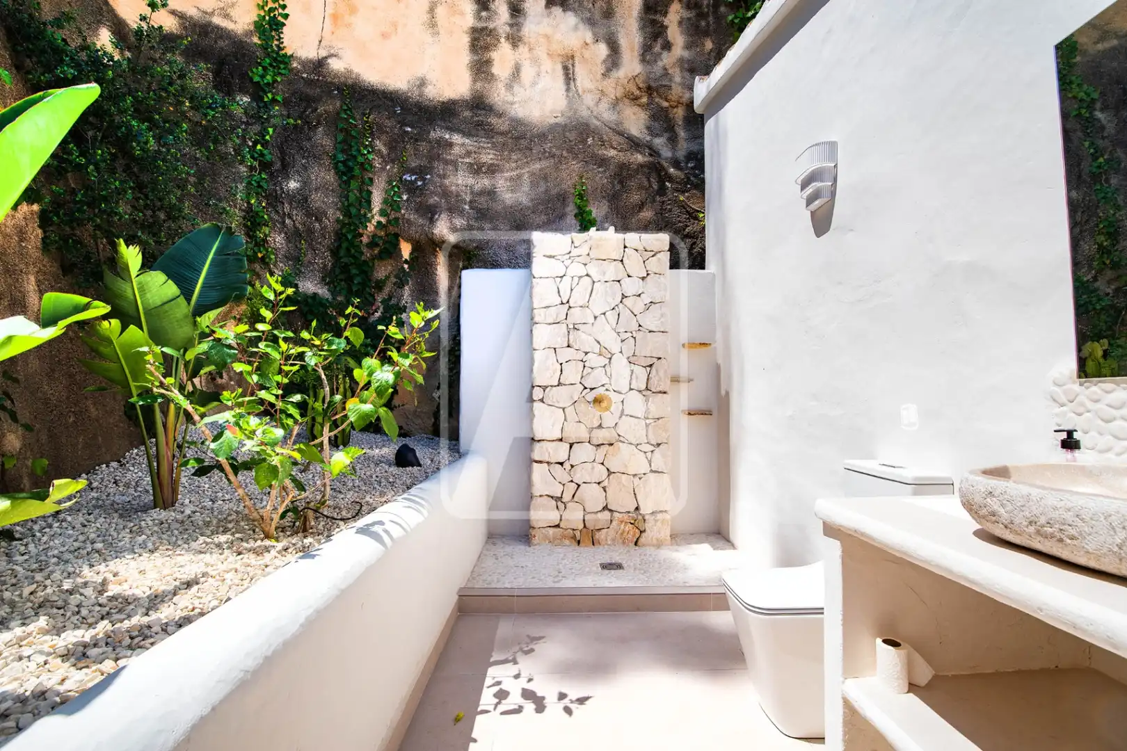 Bany de Finca rústica en venda en Benissa amb Aire condicionat, Calefacció i Jardí privat