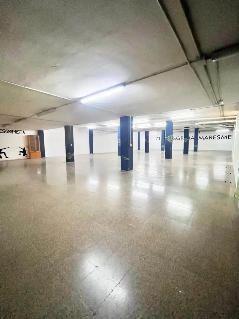 Nau industrial en venda a Eixample