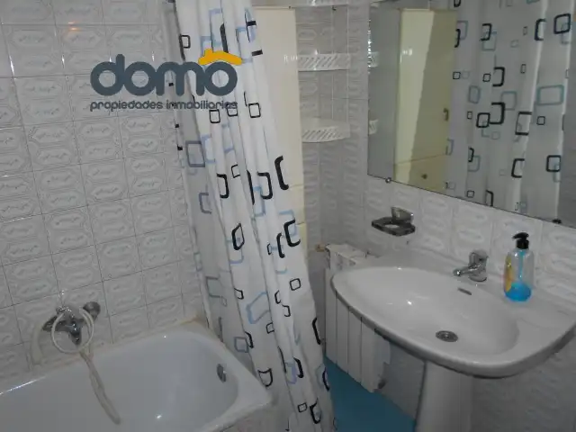 Badezimmer von Wohnung zur Miete in Granada mit Heizung, Terrasse und Möbliert