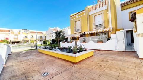 Foto 3 de Casa adosada en venda a Avenida Avenida Infanta Elena, 15, El Tomillar, Vélez-Málaga