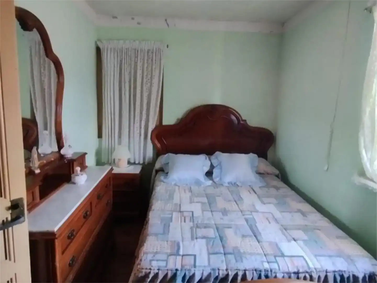 Schlafzimmer von Wohnung zum Verkauf in Castrillón mit Privatgarten und Möbliert