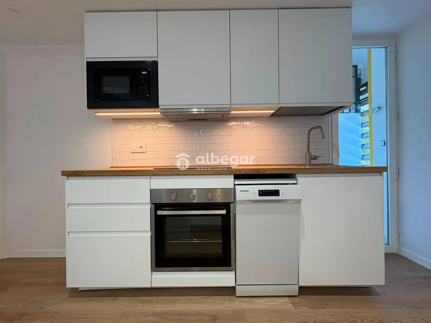 Cocina de Piso en venta en Valencia con Aire acondicionado