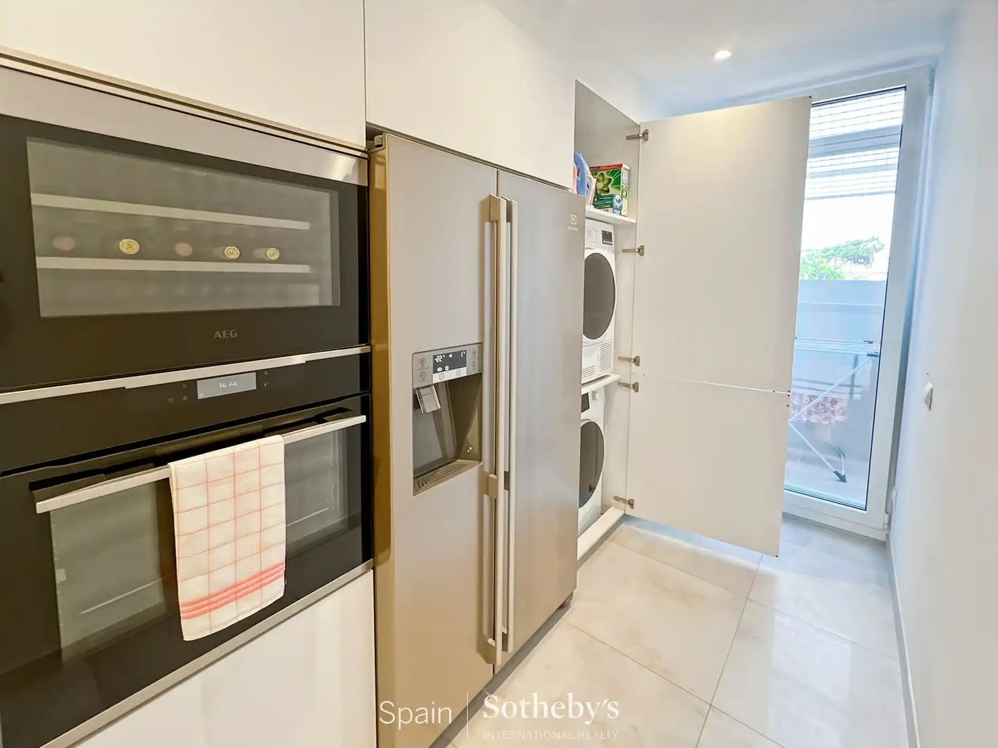 Cuina de Apartament en venda en Sitges amb Aire condicionat, Calefacció i Terrassa