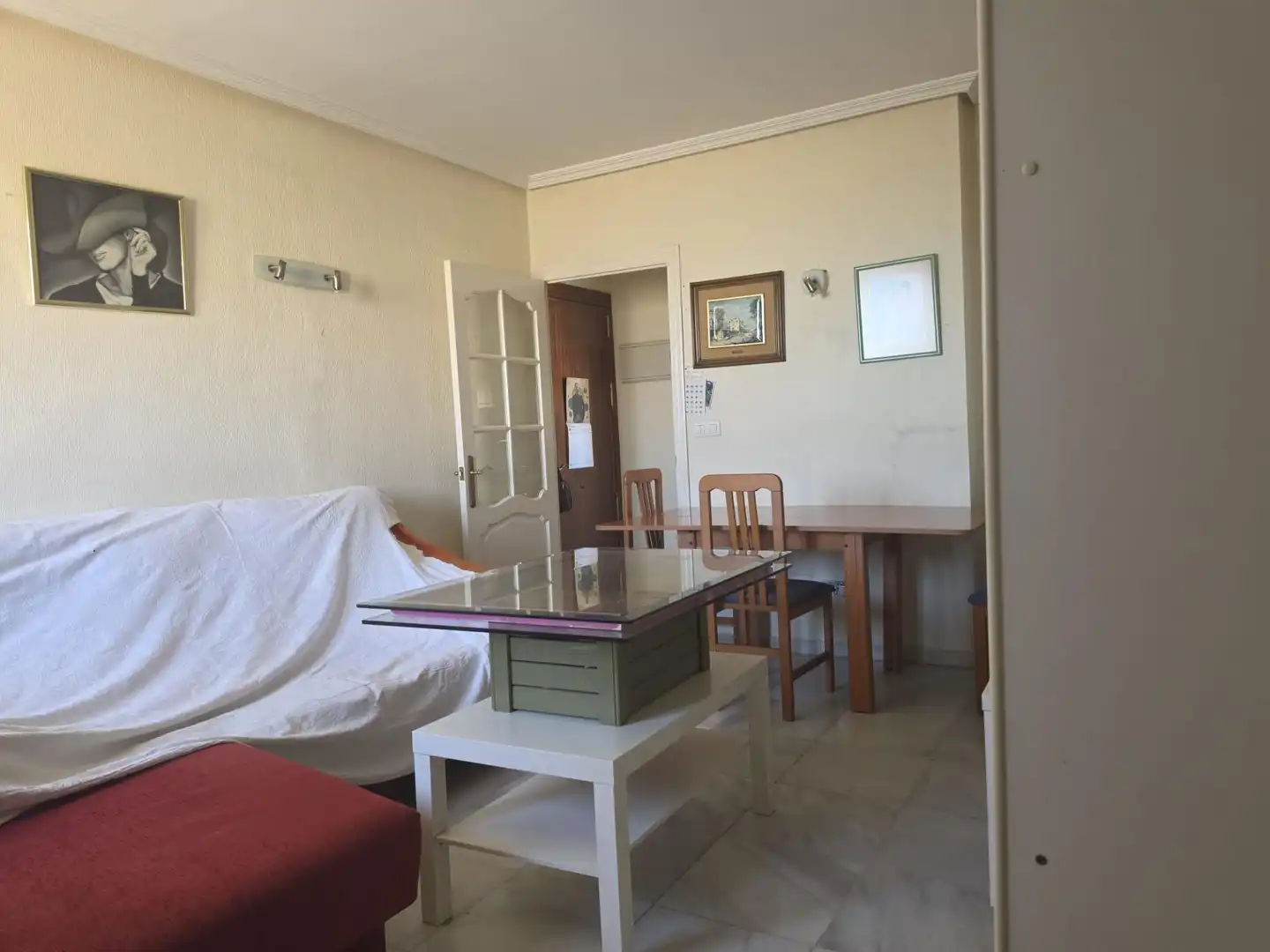 Living room of Flat for sale in Algeciras  with Air Conditioner, Heating and Terrace
