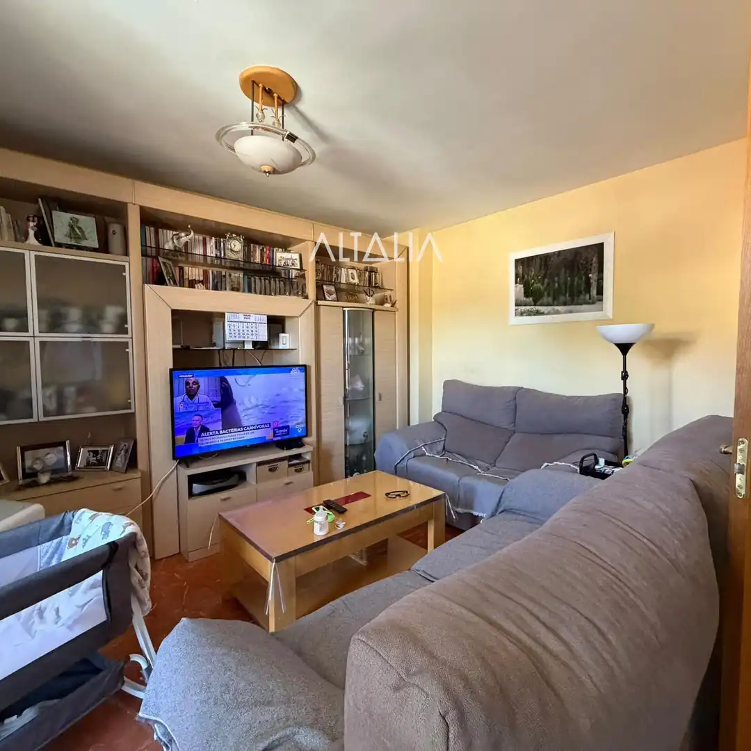Sala d'estar de Pis en venda en Cuenca