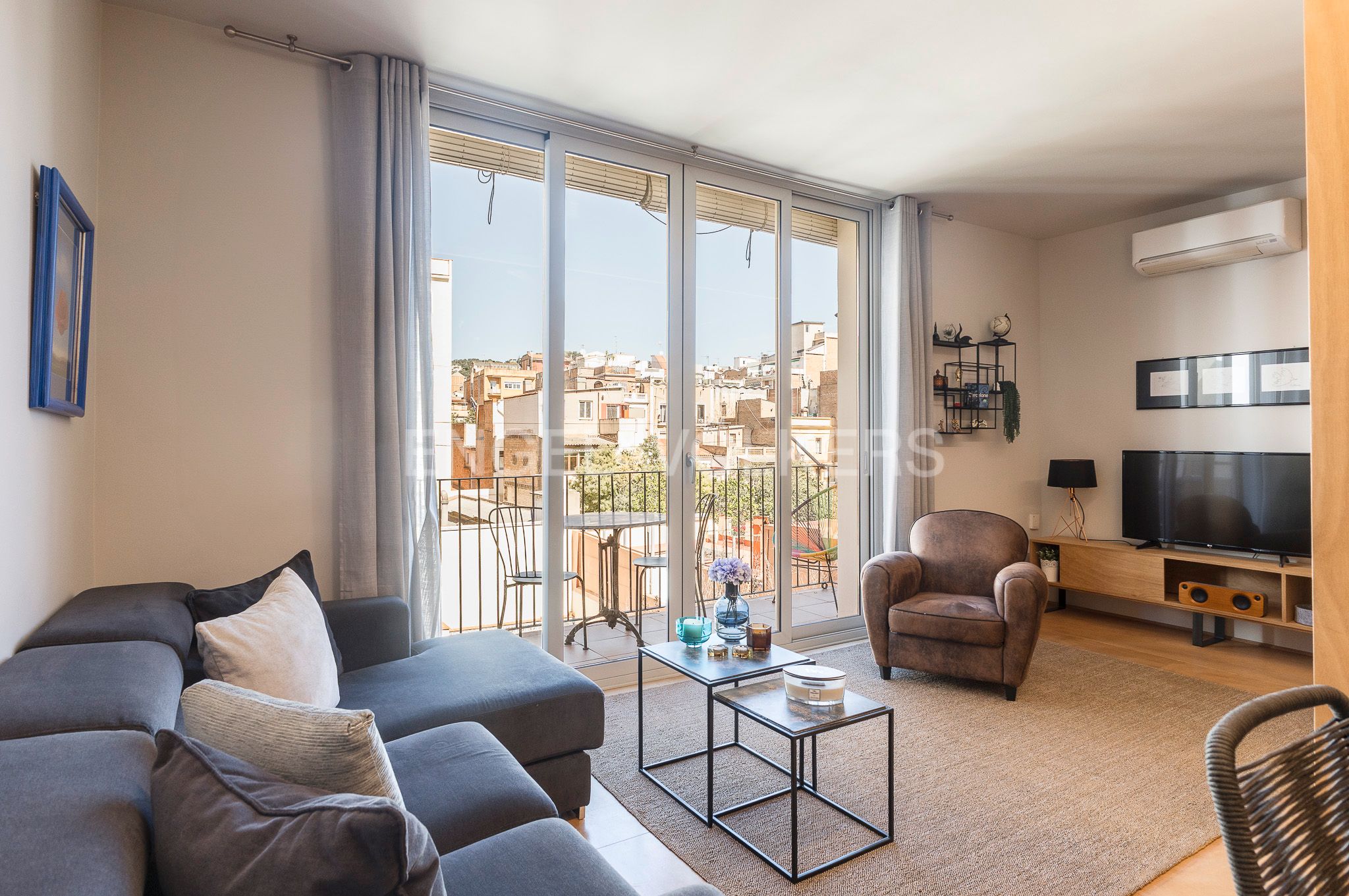 Vista exterior de Apartament en venda en  Barcelona Capital amb Aire condicionat, Calefacció i Balcó