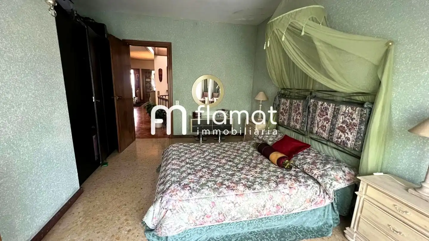 Habitación de Casa o chalet en venta en Barcelona