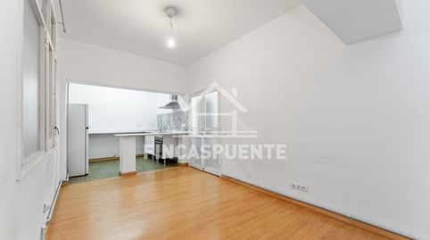 Foto 2 de Estudi en venda a Carrer de Sant Quintí, El Camp de l'Arpa del Clot, Barcelona Capital