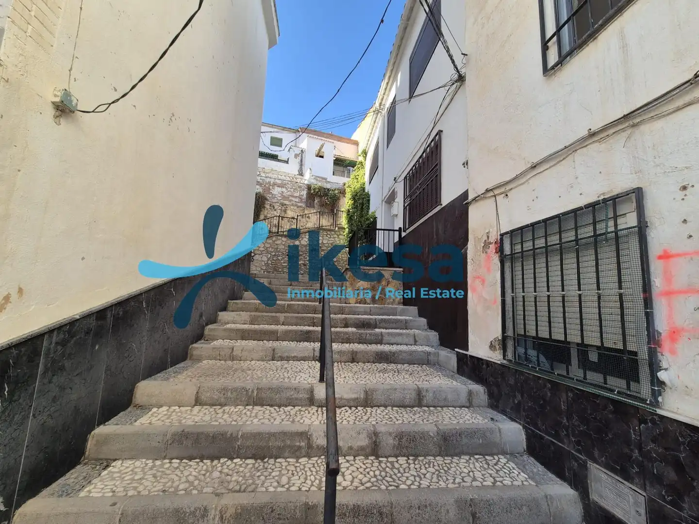 Exterior view of Houses for sale in Loja