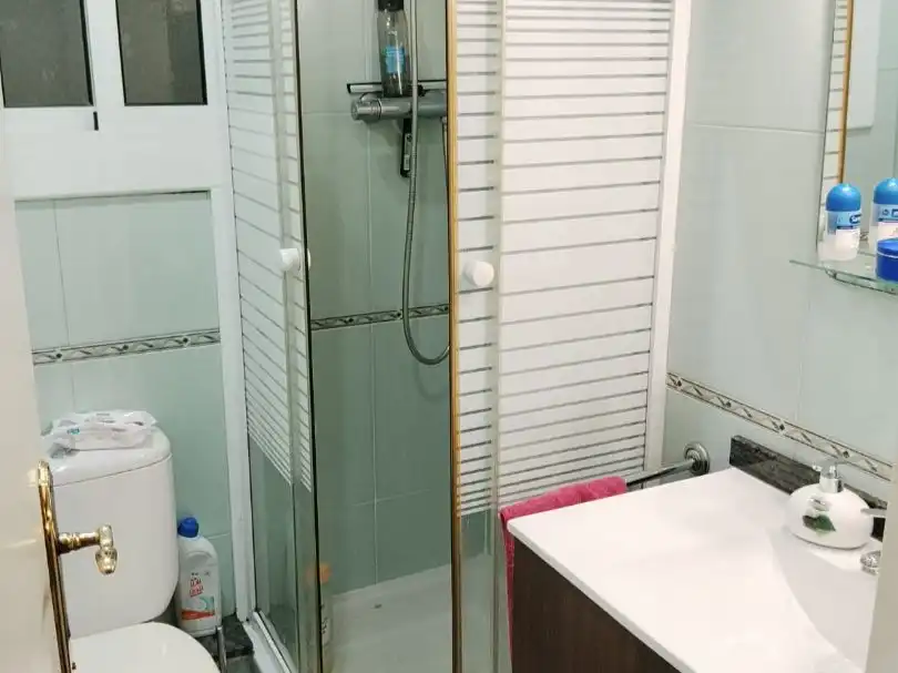 Flat with lift for sale in Avenida Torrente gornal 72, imagen 4