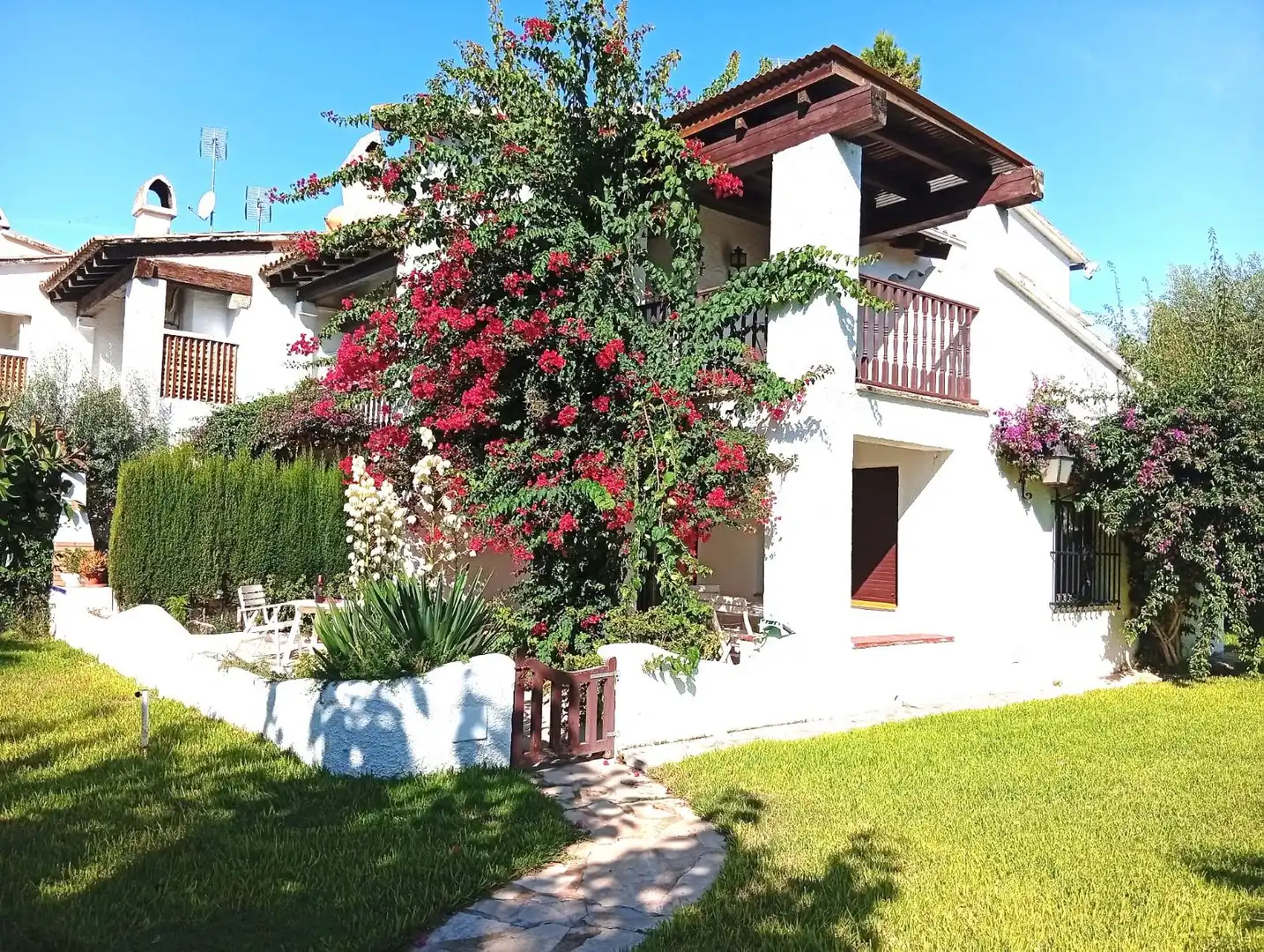 Terraced house with pool for sale in ALORA PARK, imagen 3