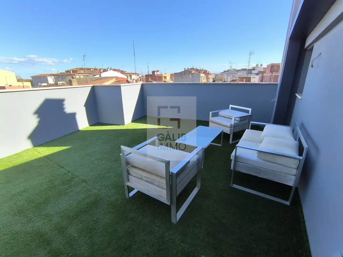 Terrassa de Dúplex en venda en Figueres amb Aire condicionat, Calefacció i Terrassa