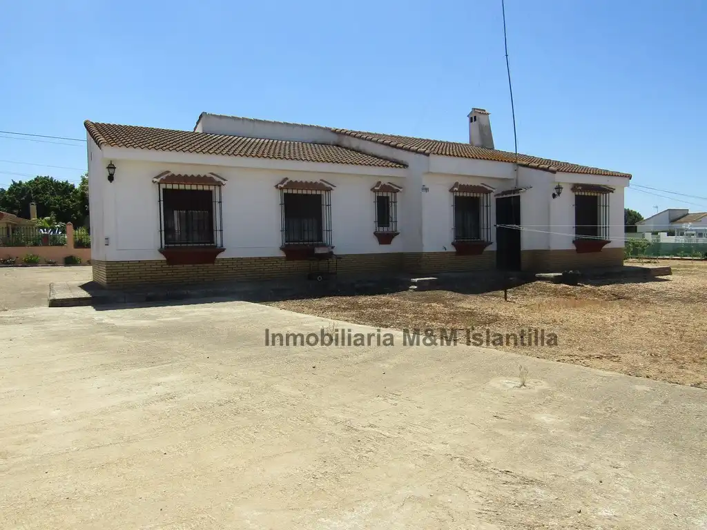 Vista exterior de Casa o chalet en venta en Ayamonte con Jardín privado, Terraza y Amueblado