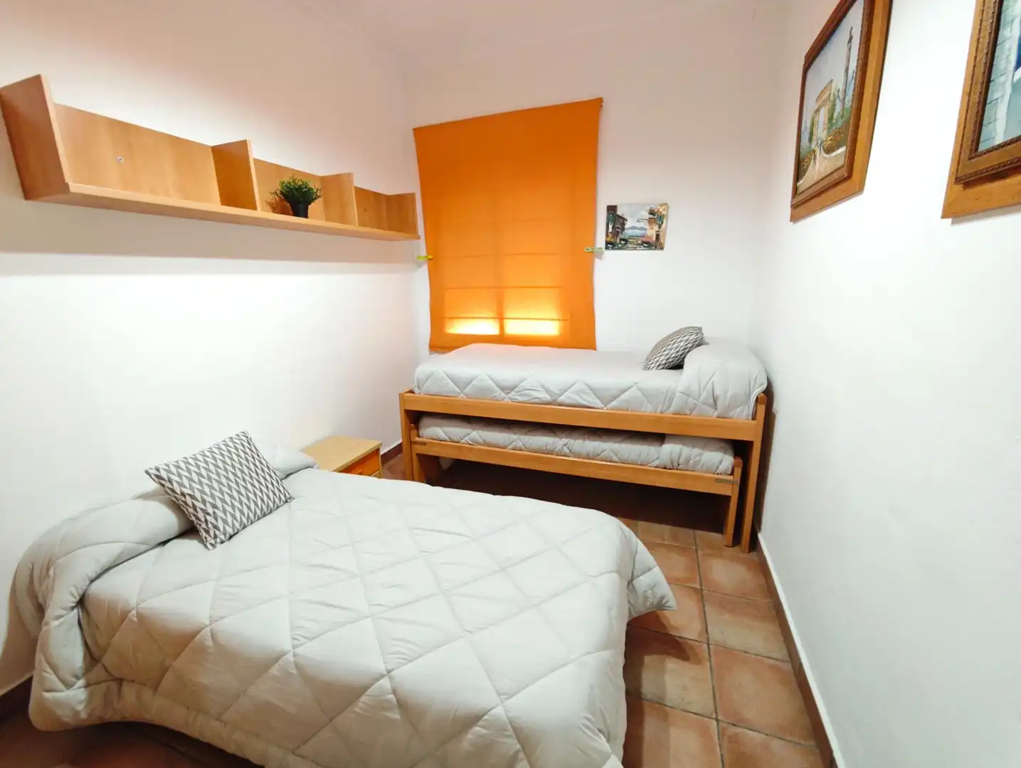Habitación de Finca rústica en venta en Cártama con Aire acondicionado, Calefacción y Jardín privado