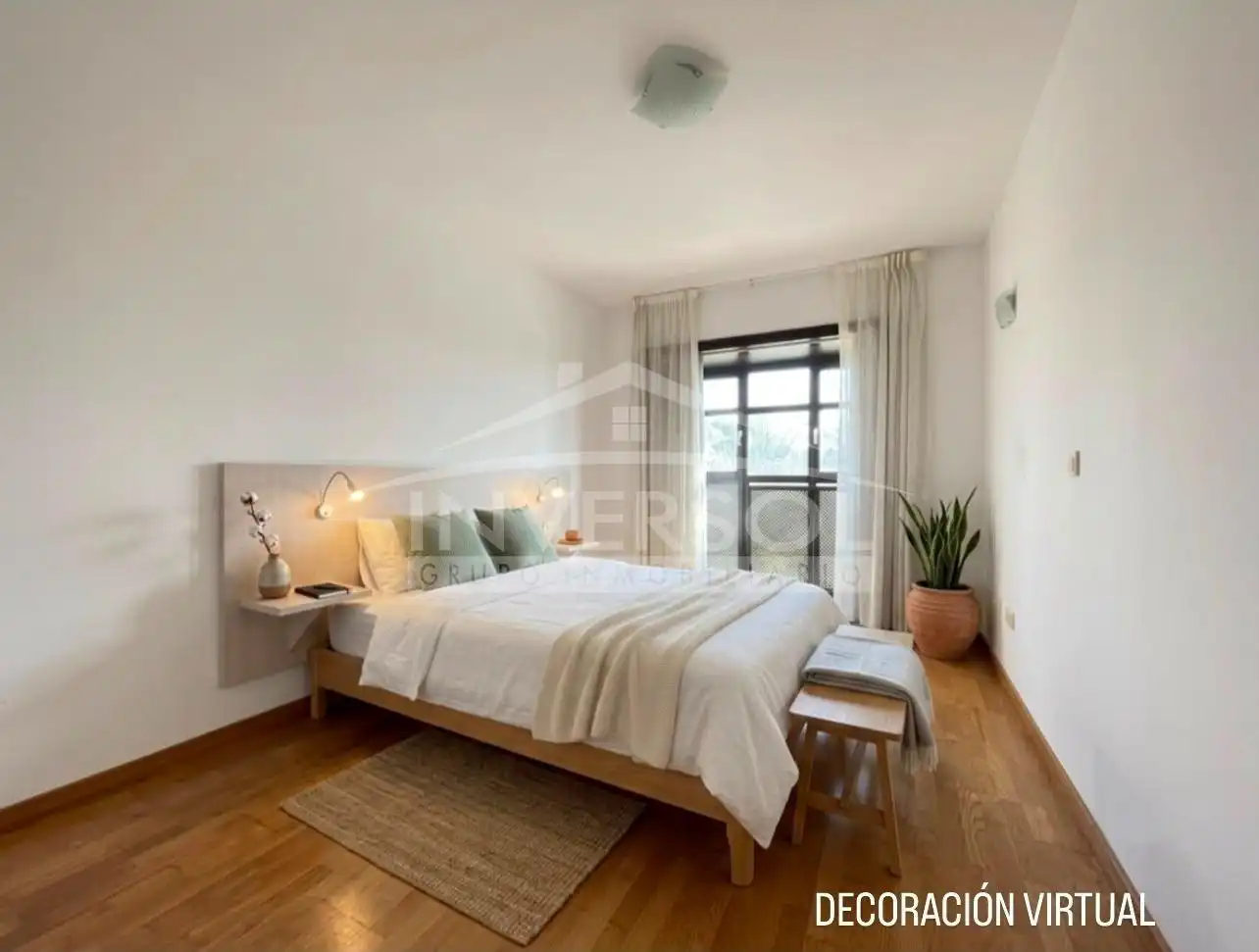 Habitación de Piso en venta en El Ejido con Terraza, Horno y Balcón