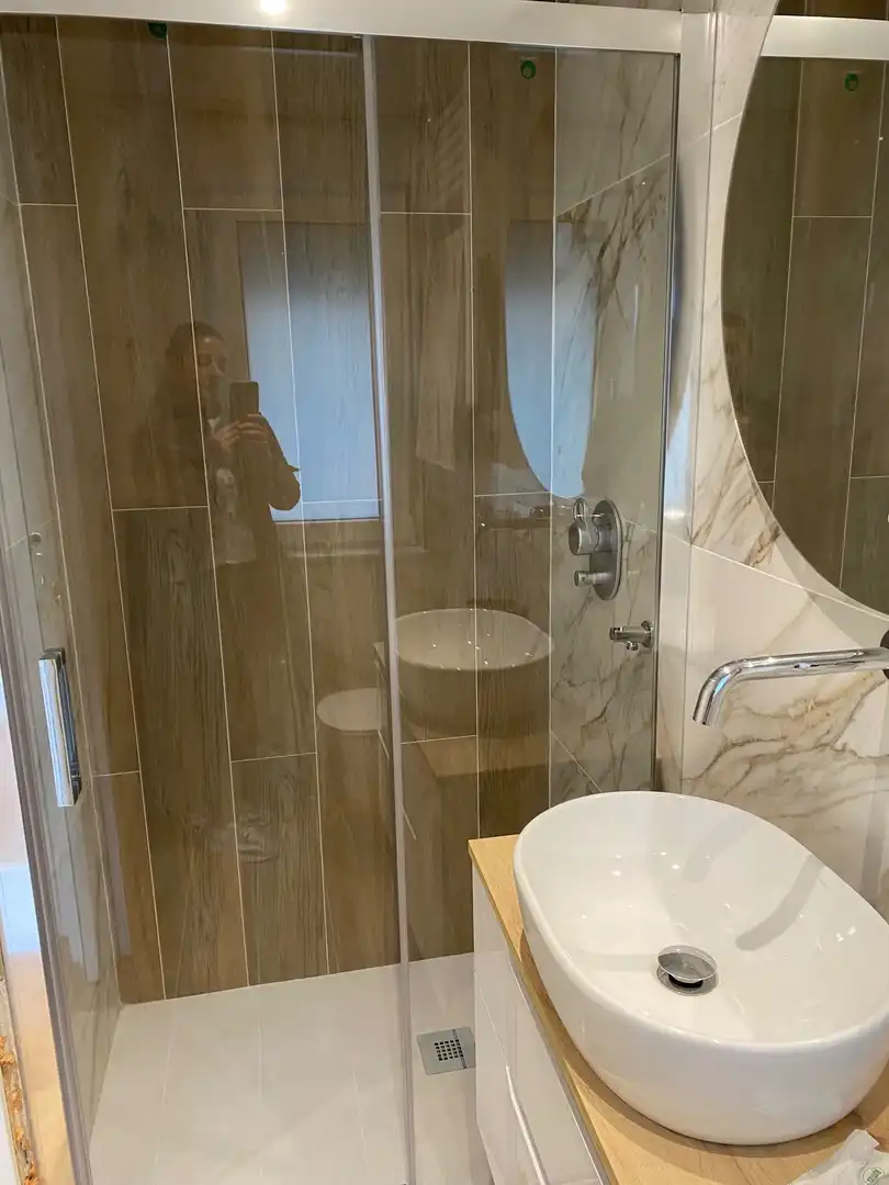 Baño de Piso de alquiler en Lugo con Calefacción y Trastero