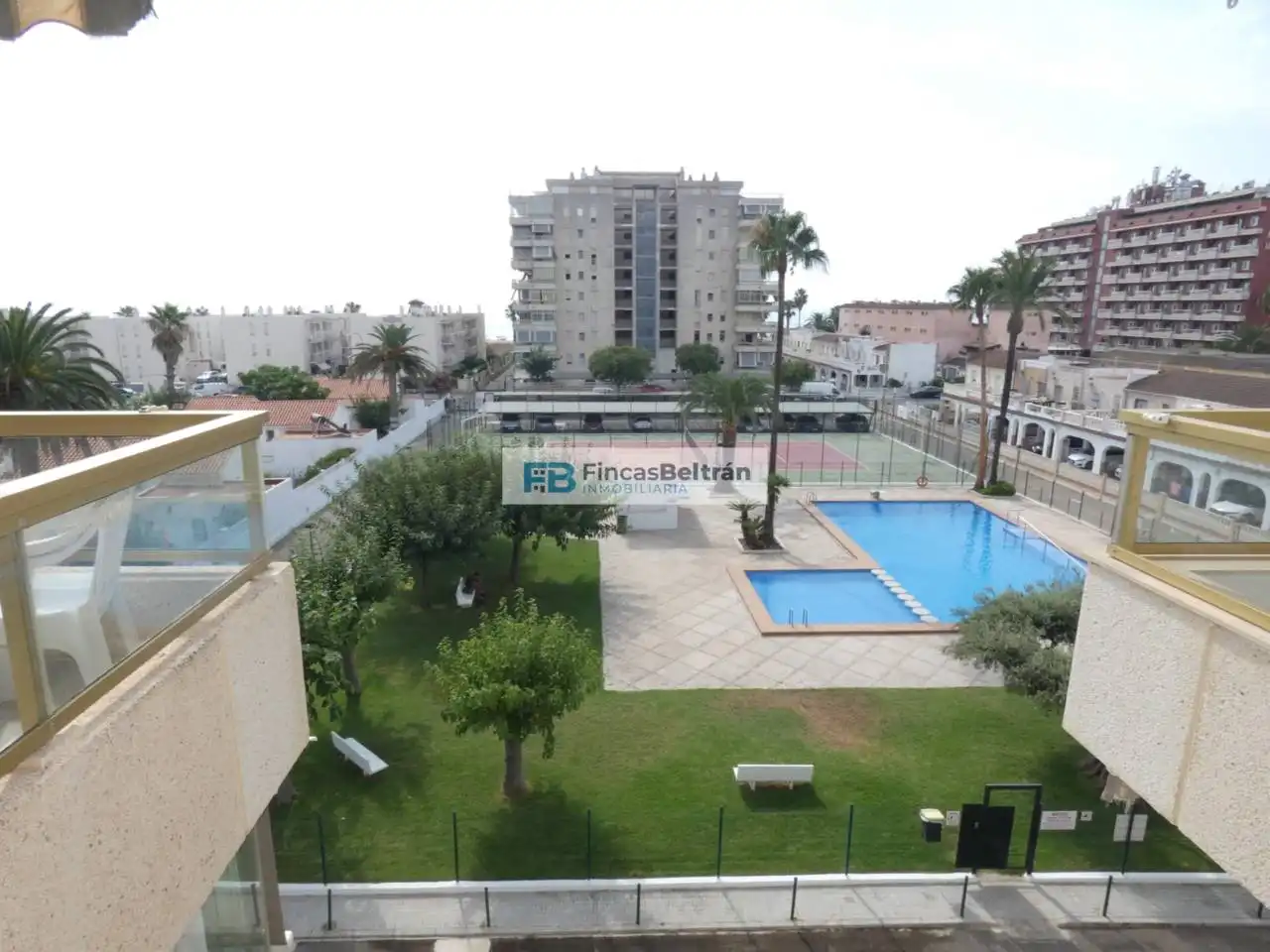 Piscina de Apartamento en venta en Peñíscola / Peníscola con Terraza, Amueblado y Piscina comunitaria