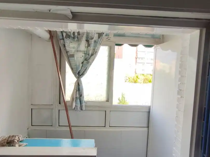 Terrasse von Wohnung zum Verkauf in  Madrid Capital mit Klimaanlage, Terrasse und Balkon