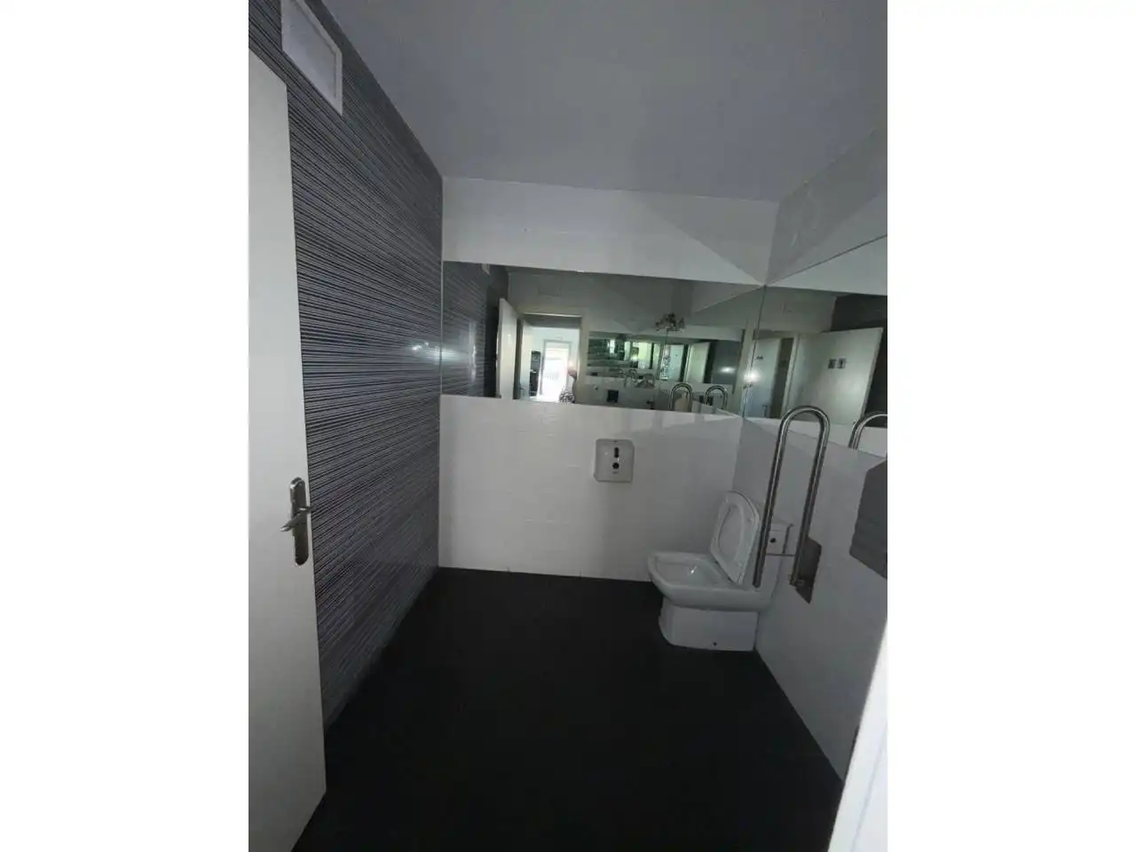 Local comercial en venda a Úbeda, imagen 14