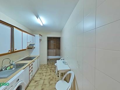 Kitchen of Flat for sale in Marbella