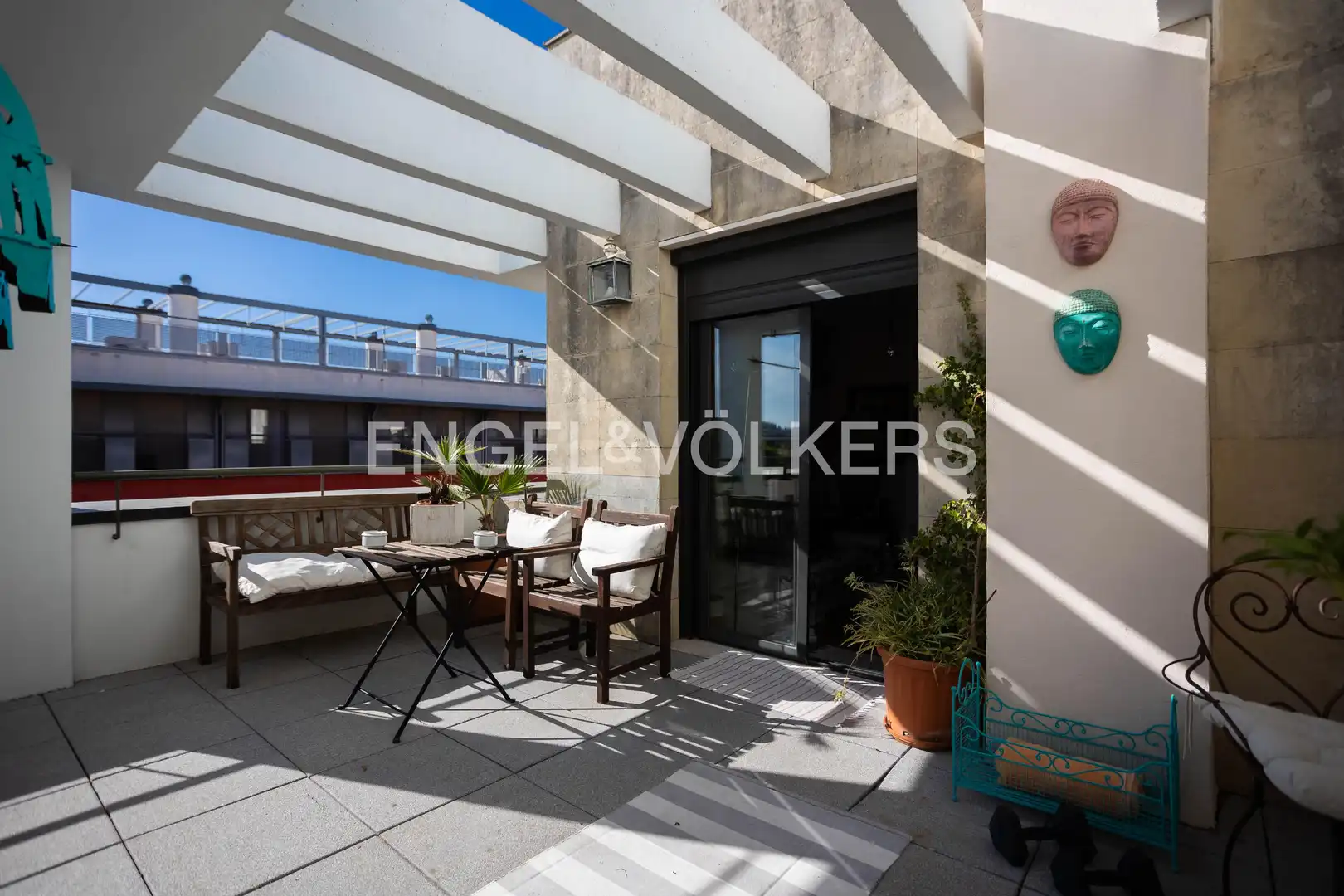 Terraza de Ático en venta en Camas con Aire acondicionado, Calefacción y Jardín privado