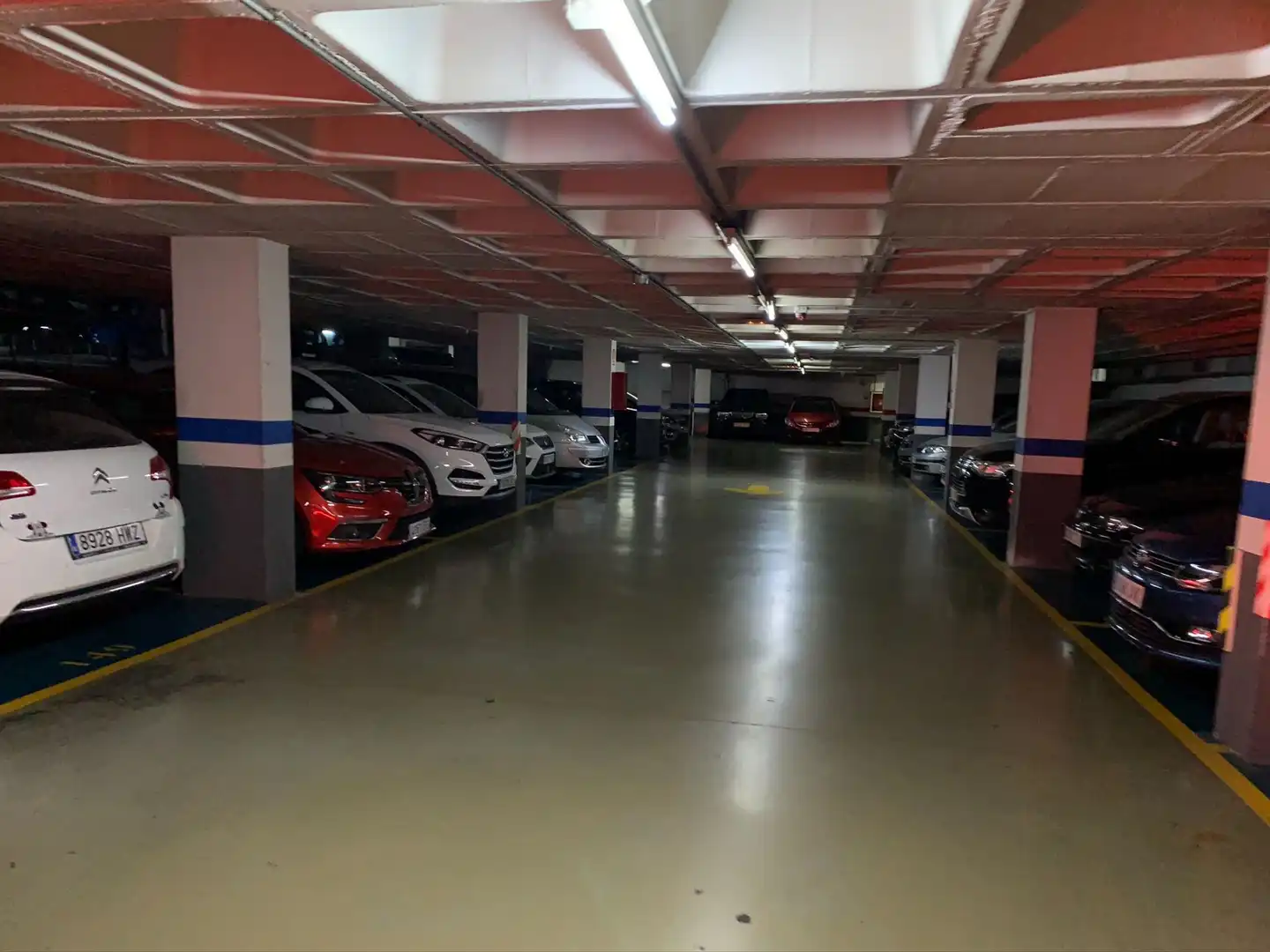 Parkplatz von Garage zum Verkauf in Santa Coloma de Gramenet