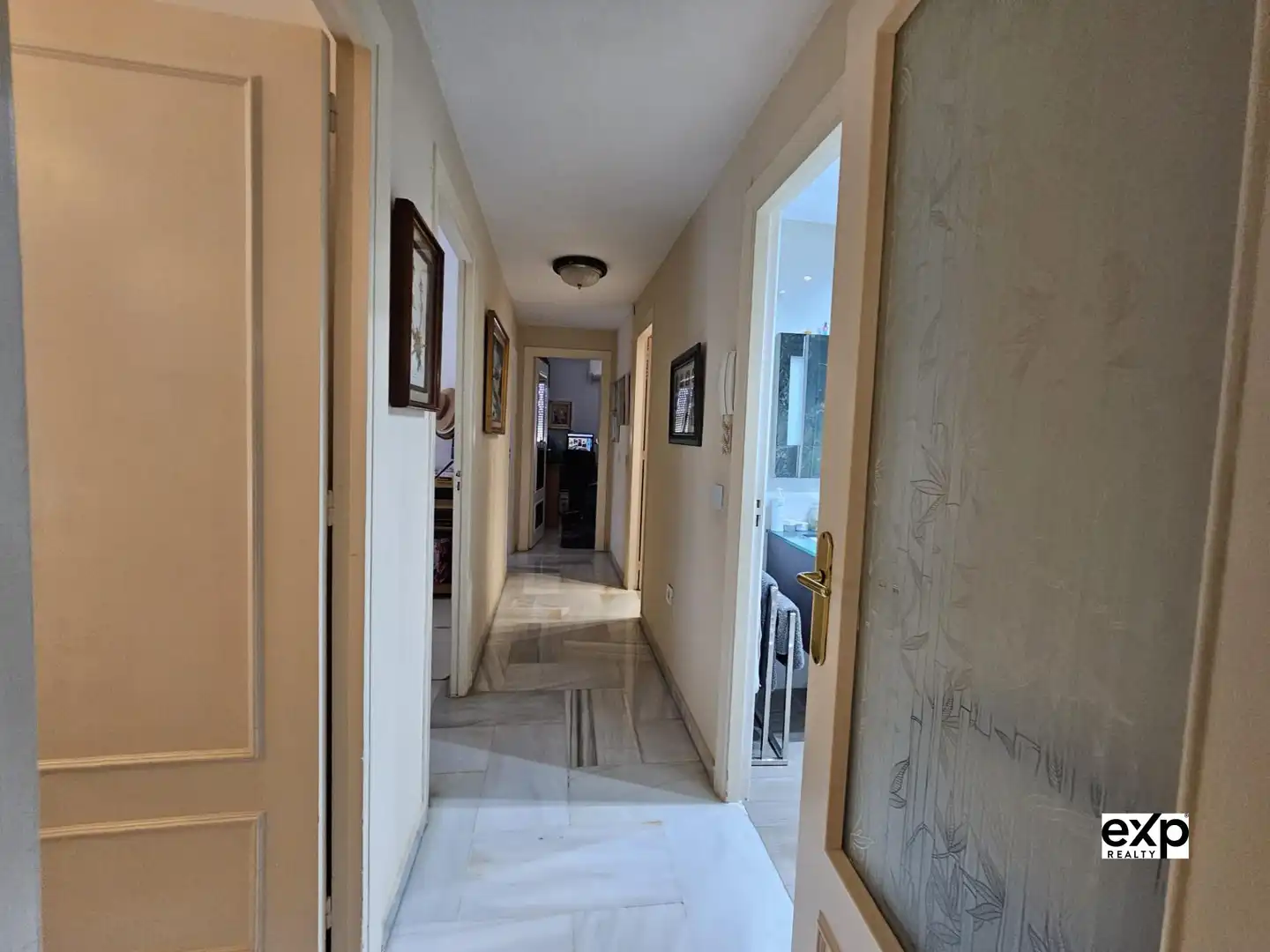 Flat for sale in Fuengirola  with Air Conditioner, Swimming Pool and Furnished