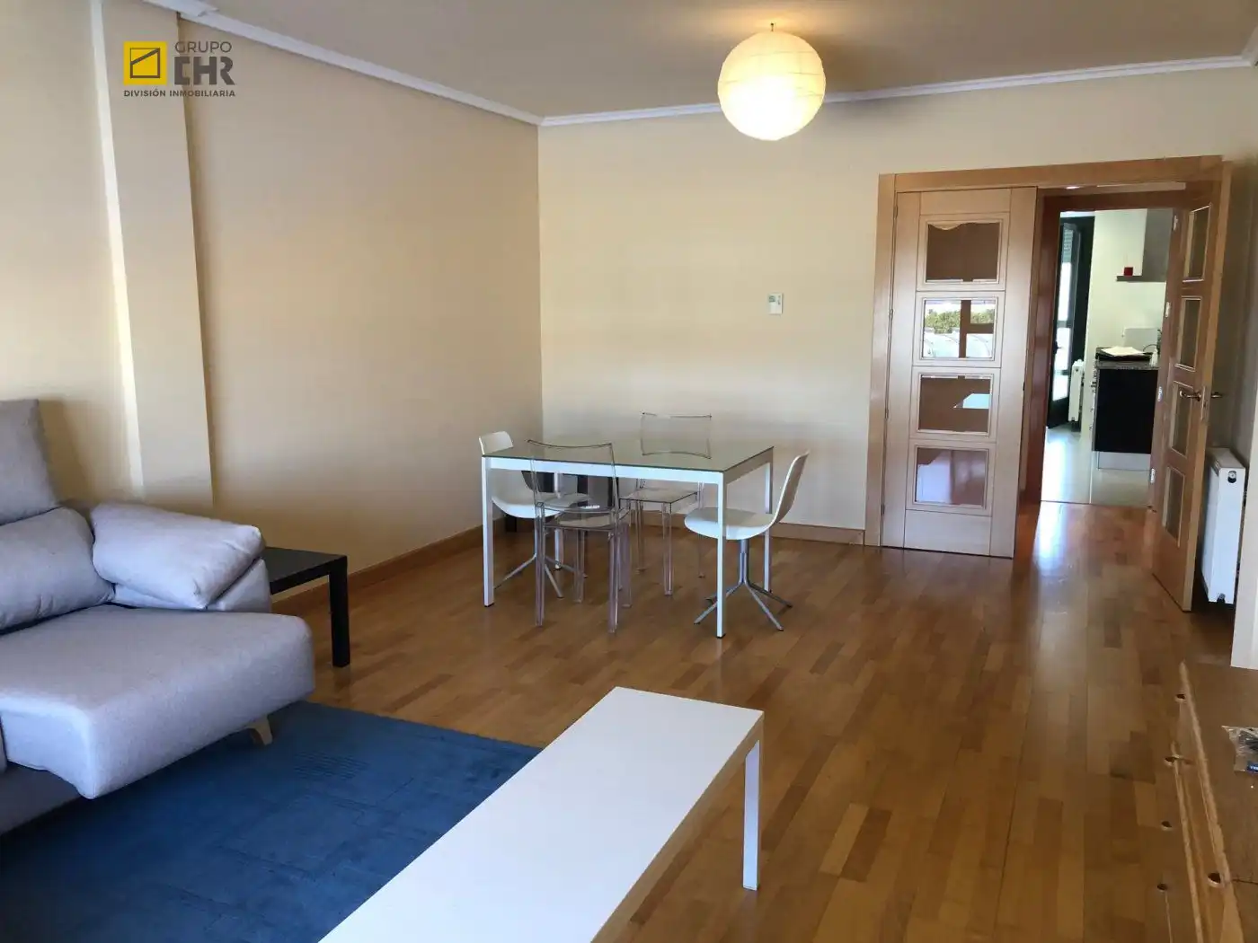 Sala d'estar de Pis de lloguer en Burgos amb Calefacció, Traster i Moblat