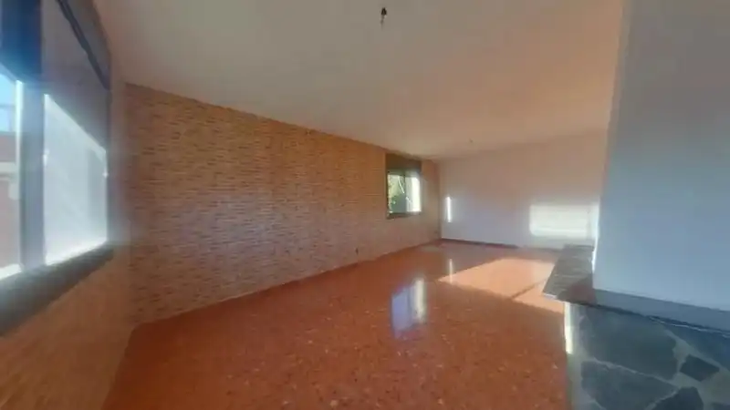 Sala d'estar de Casa o xalet en venda en Torrelles de Foix