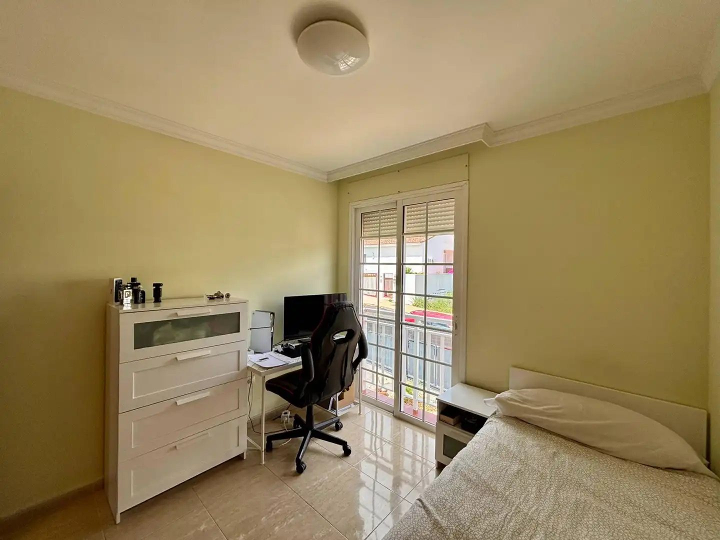Habitación de Casa adosada en venta en Candelaria con Aire acondicionado, Terraza y Piscina