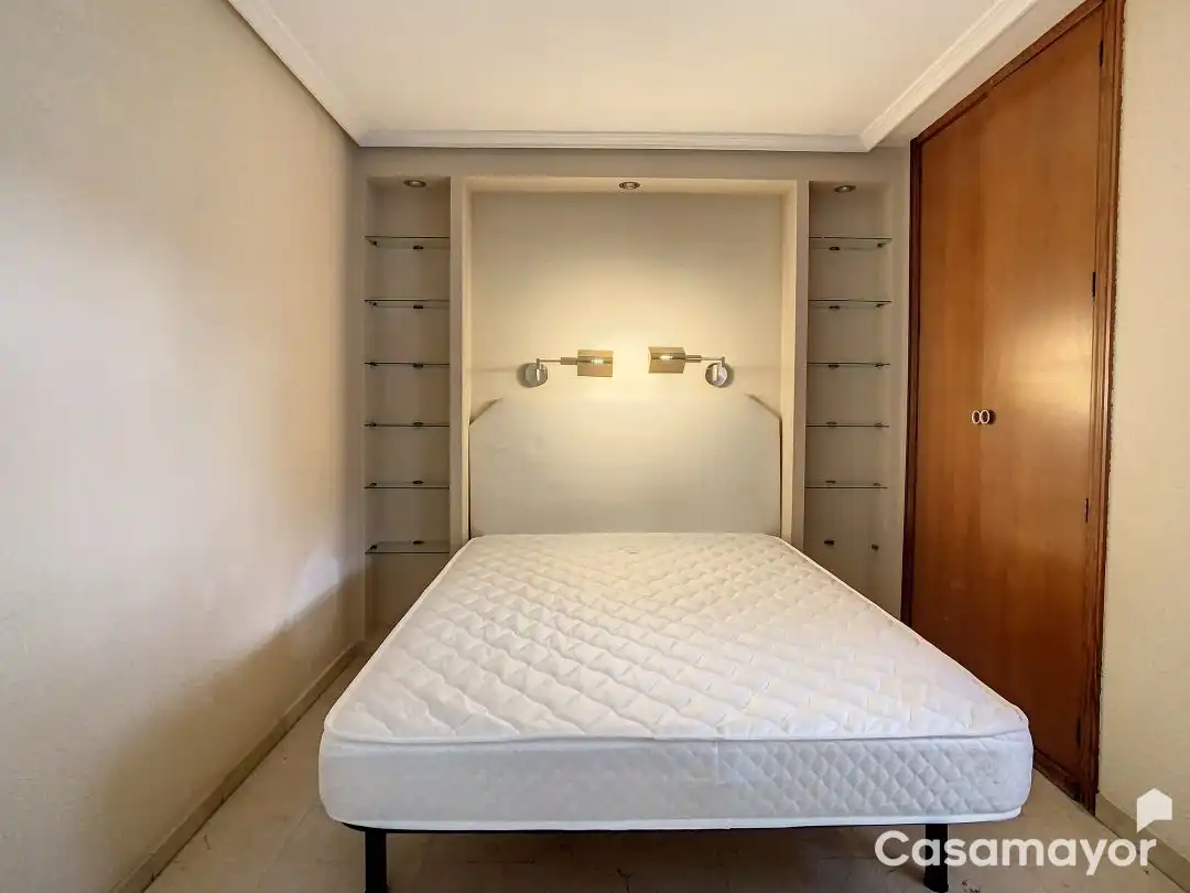 Habitación de Piso de alquiler en Alicante / Alacant con Aire acondicionado y Calefacción
