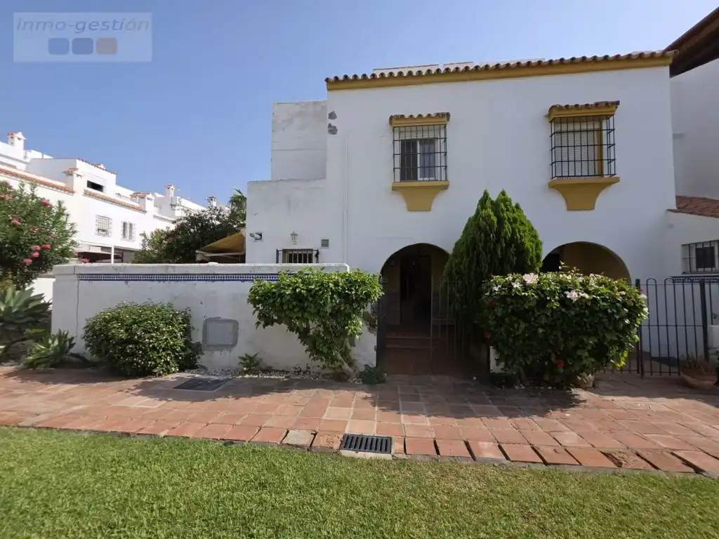 Jardí de Casa adosada en venda en Casares