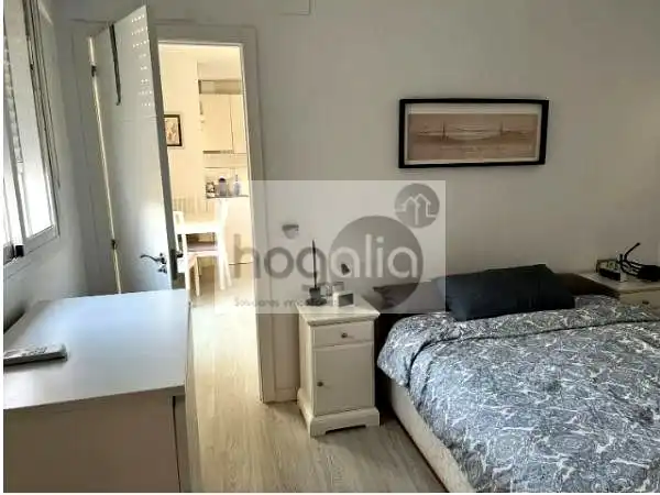 Habitación de Piso de alquiler en Sevilla con Aire acondicionado, Terraza y Trastero