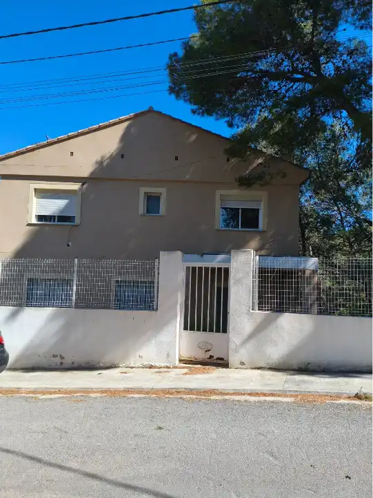 Adossat amb terrassa en venda a Godelleta