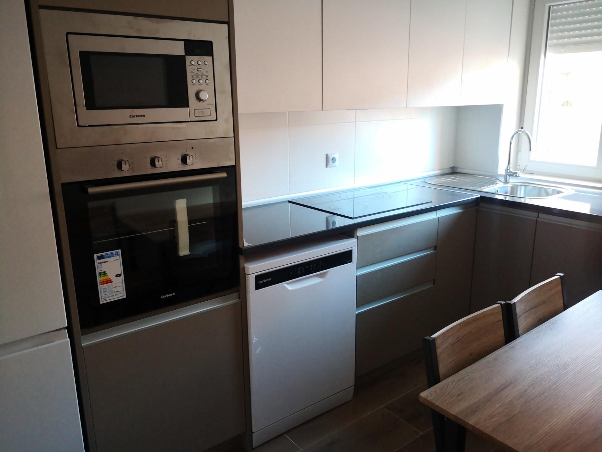 Kitchen of Flat to rent in Ávila Capital