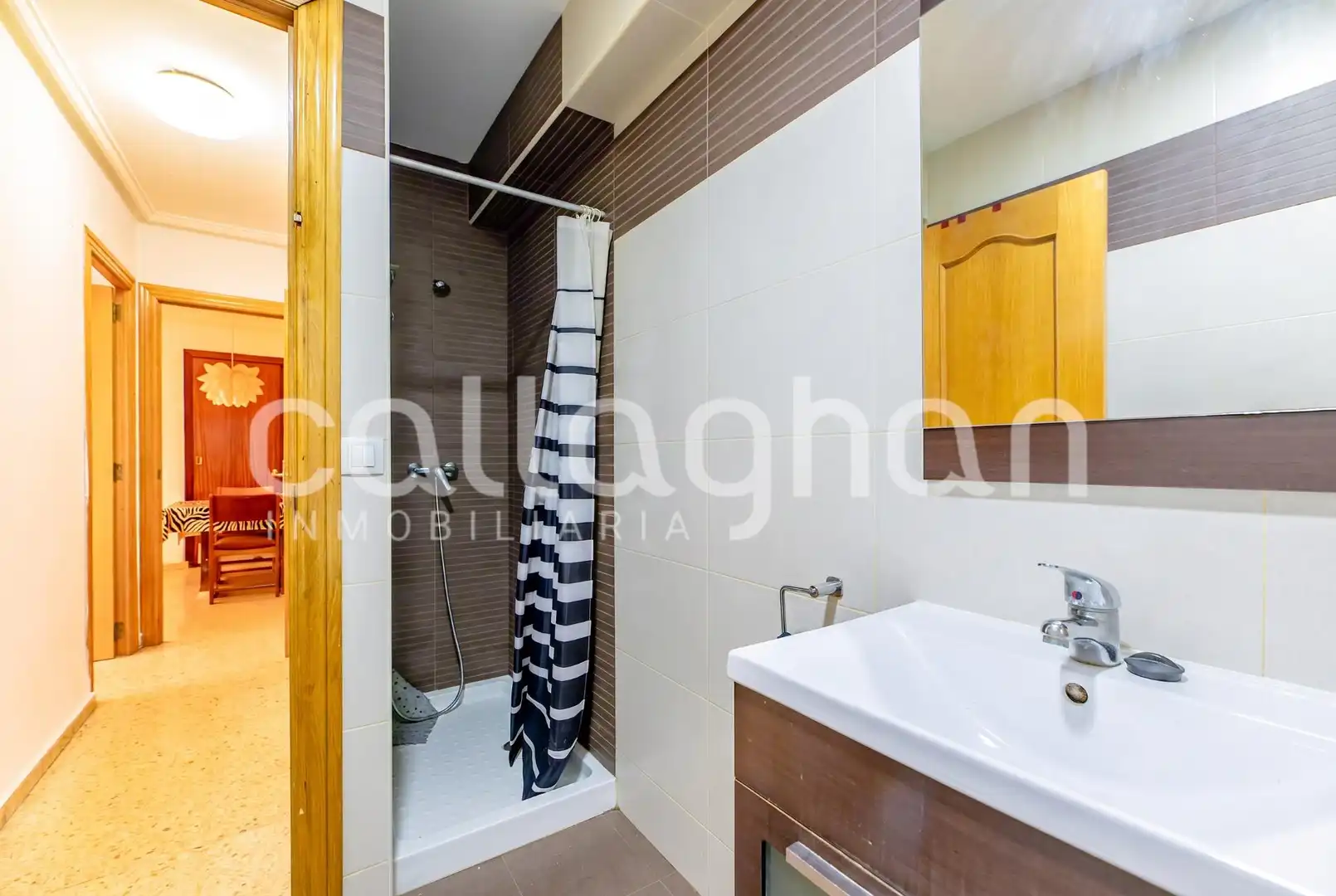 Baño de Piso en venta en Valencia con Balcón