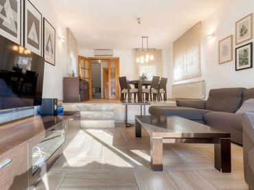 Chalet con piscina en venta en Martinica – Ateneu