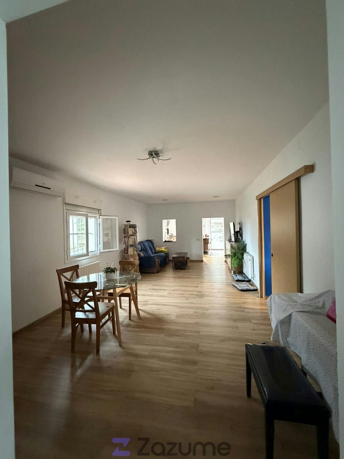 Living room of Single-family semi-detached to rent in Sant Esteve Sesrovires  with Air Conditioner, Heating and Private garden